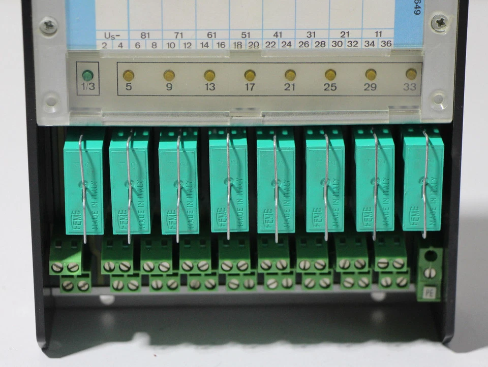 Phoenix Contact Interbus IBS 24 RELS Relay Output 24 V DC Nr. 2784913 (C539-R43) - Bild 3 von 4