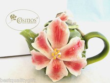 COLLECTIBLE PORCELAIN PINK STARGAZER LILY FLOWER TEAPOT+NEW IN BOX