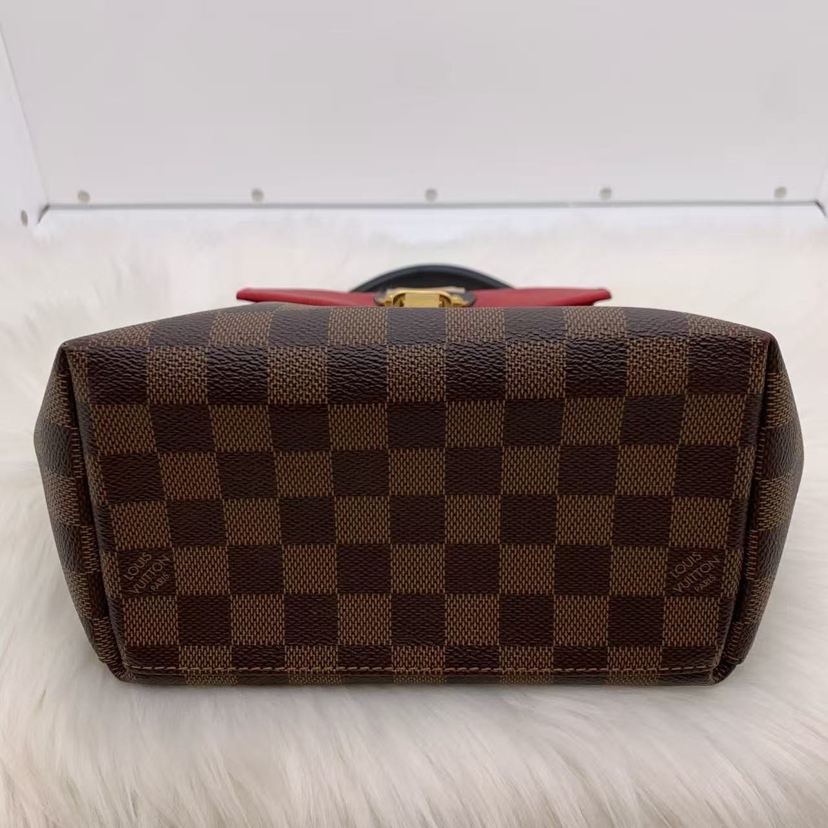 elena mini backpack Brown/Chestnut :Filter:Material:Leather Wholesale China Factory Travel The clinch sack is Colour:Moire Ripples