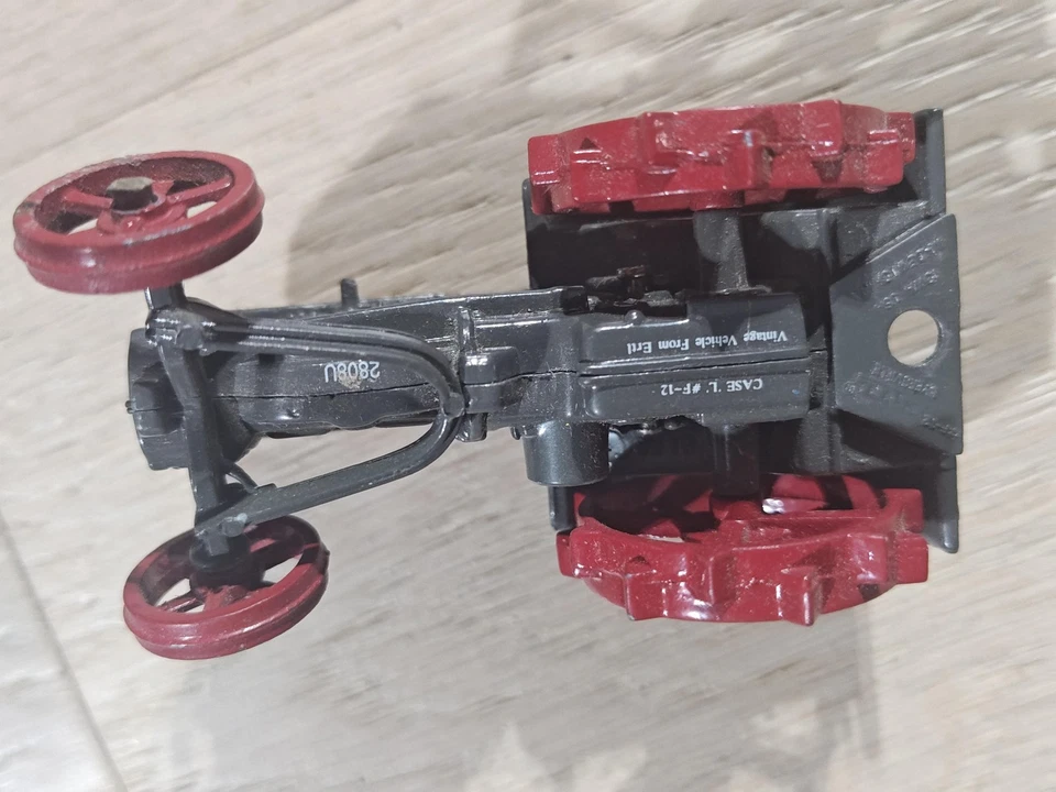 Vintage Ertl Case L F-12 Die-Cast Tractor Grey Red Steel Wheels Farm Toy Model - Image 3 of 3