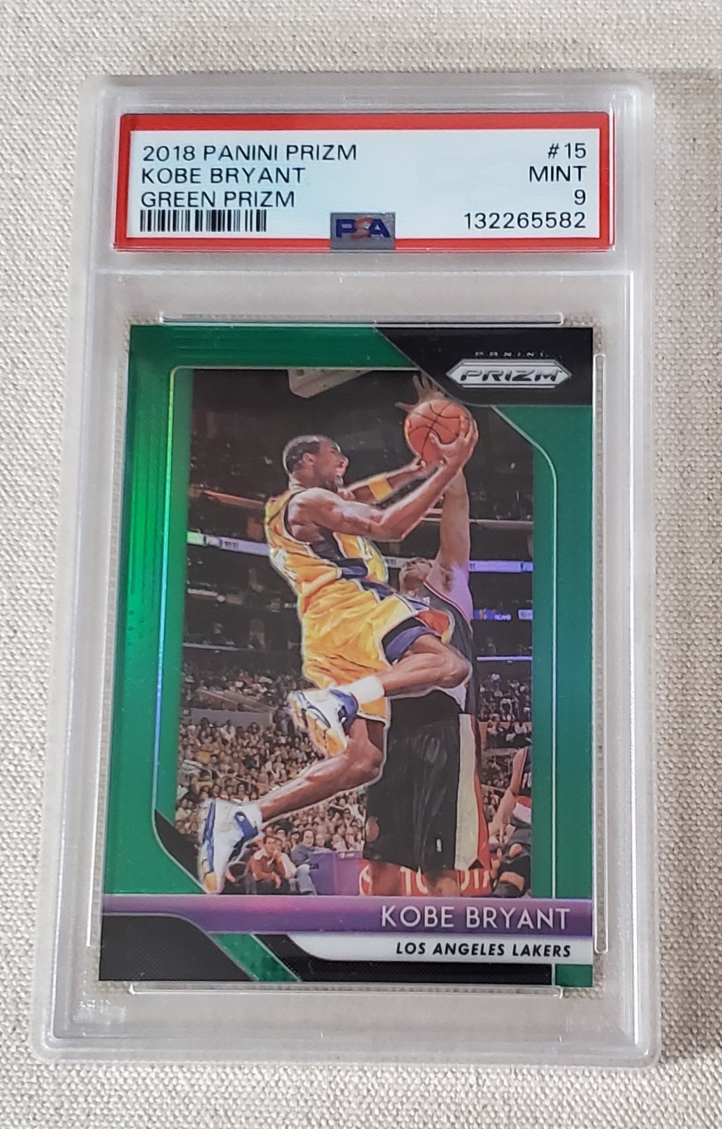 KOBE BRYANT 2018-19 PANINI PRIZM #15 GREEN Prizm LOS ANGELES LAKERS PSA 9 MINT