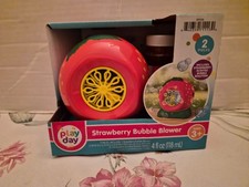 Play Day Strawberry Bubble Blower, Strawberry-Scented, 2pc, Ages 3 