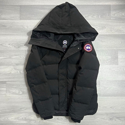 CG jacket SIZE S , new with tags