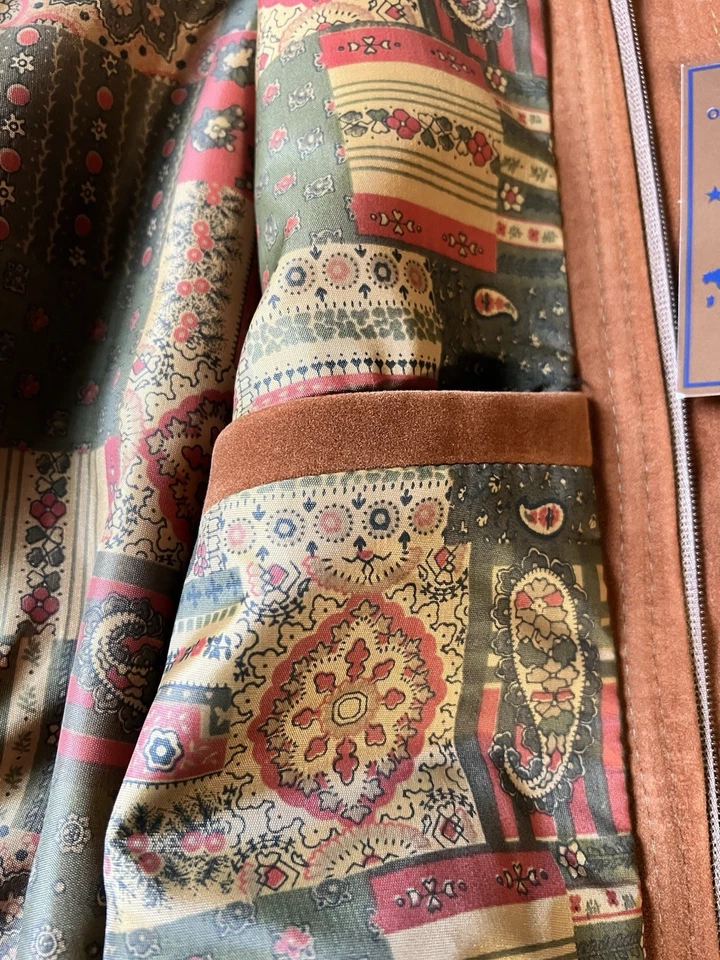 Chaqueta de Colección Alta Moda Italia Gamuza Sintética Chaqueta de Bombardero XL NUEVA CON ETIQUETAS Eco Cruelty Free Foto 4 de 4