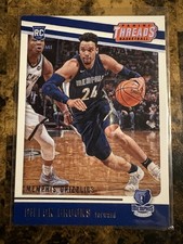 2018 Dillon Brooks Threads Basketball RC Hot Rookie Card #70