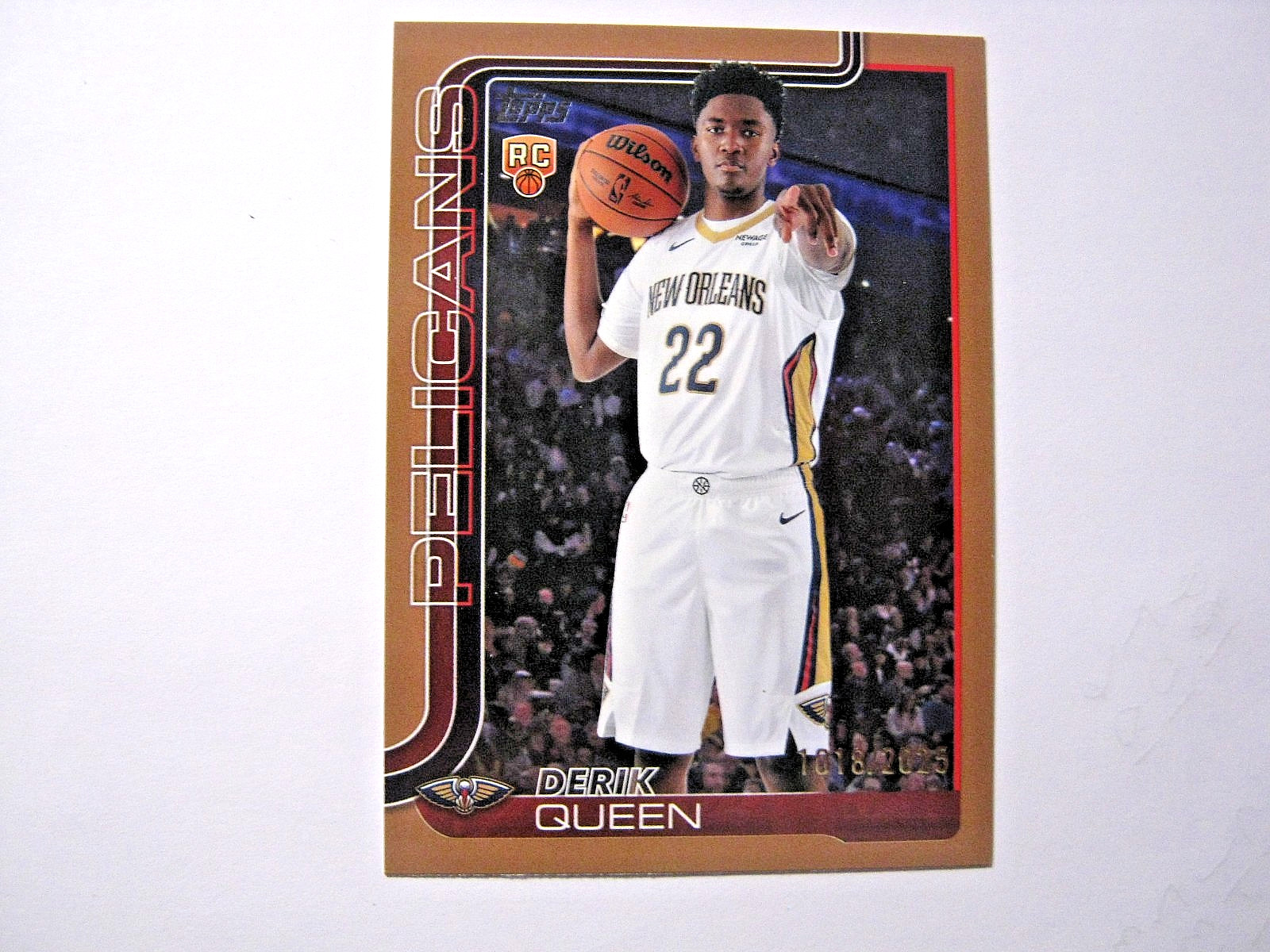 Derik Queen 2025-26 Topps Gold Parallel Card #213 1018/2025