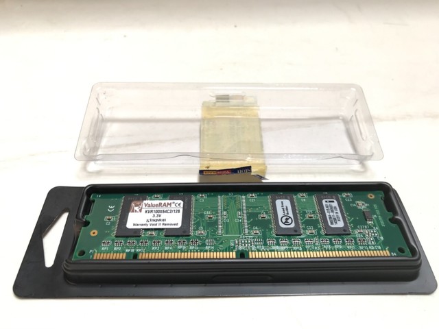 Kingston Technology ValueRam KVR100X64C2/128 128MB PC100 CL2 168-Pin DIMM