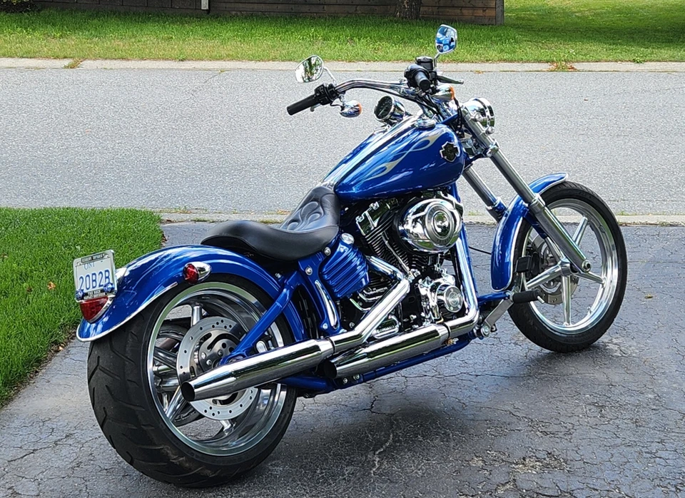 Harley-Davidson: Street - Image 4 of 4