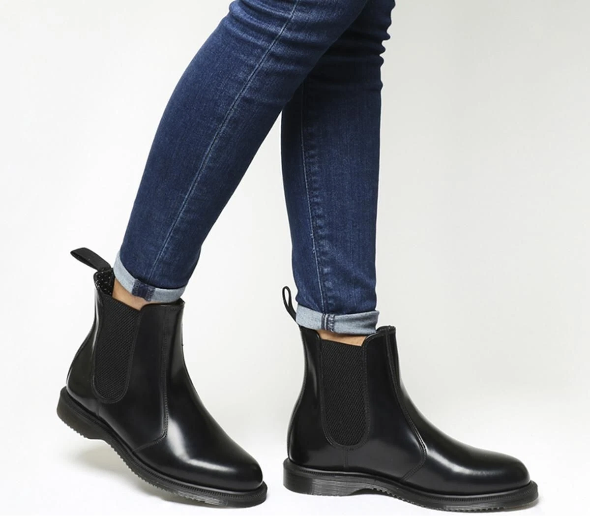 Dr martens flora clearance suede