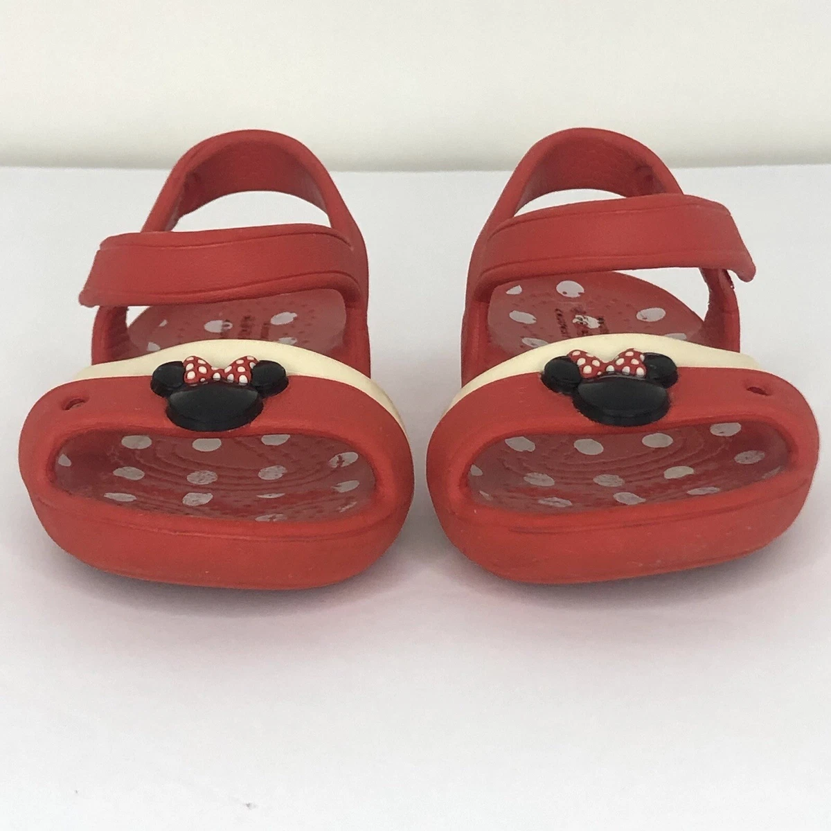 Minnie mouse shop croc sandals