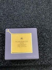 MC68030RC33C - MOTOROLA - 68030 Microprocessor IC M680x0 1 Core, 32-Bit 33MHz 12