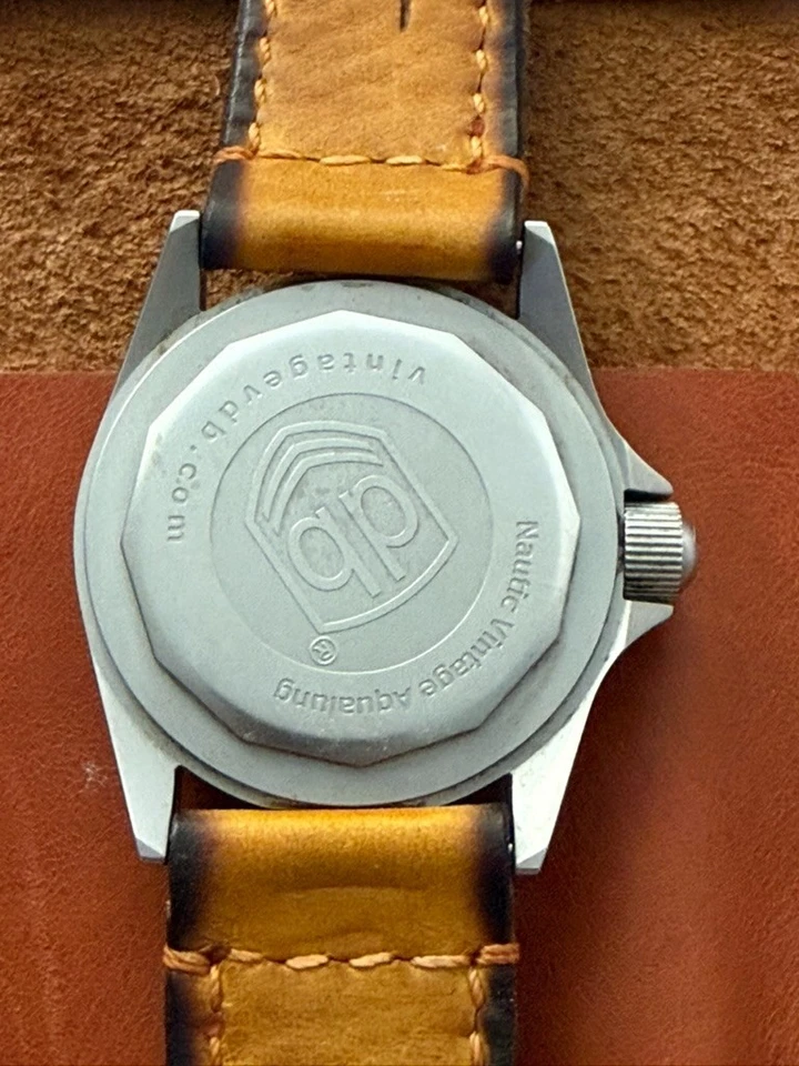 VINTAGE VDB 2020 KAMPFSCHWIMMER BRUSHED 300M DIVER 46MM MILITARY SWISS ETA 2824 - Image 4 of 4