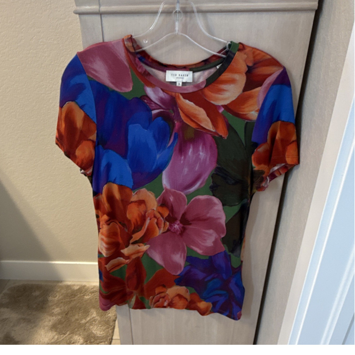 Ted Baker Women's Floral Multicolor Crew Neck Short Sleeve T-Shirt Size 3