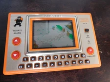 Vintage Tronica Extra Screen Console, 'THIEF in GARDEN', 1982 Model TG-18