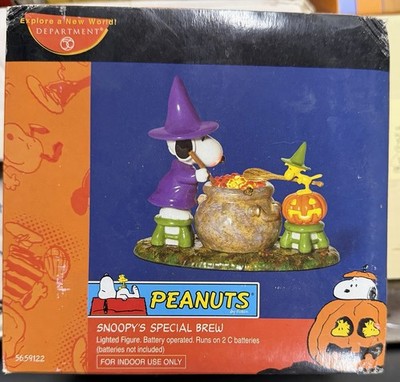 Department 56 Peanuts Snoopy Woodstock Figurine Halloween Lighted Ceramic