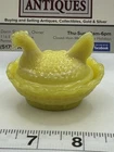Vintage Degenhart Glass Nesting Hen on Nest HON miniature Y38