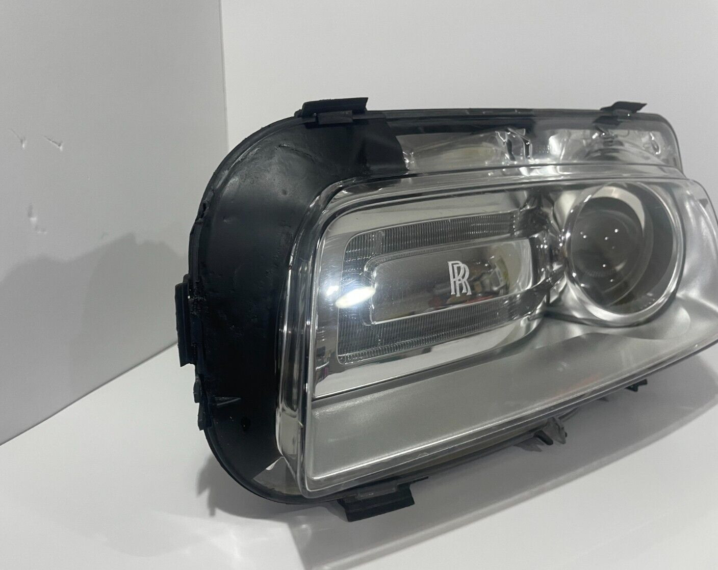 2010 - 2014 ROLLS ROYCE GHOST LEFT XENON HEADLIGHT BARE 63127201165 OEM