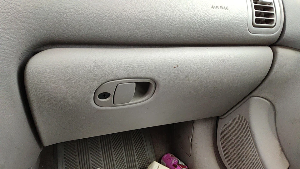 Conjunto de guantera Saturn L100 2000-2005 puerta completa con pestillo OEM gris 96b Foto 2 de 4