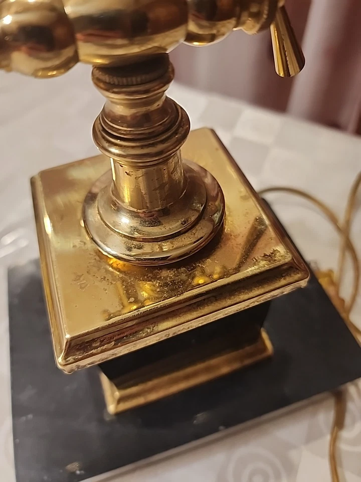 Старинный Дом Трои Латунный Оттенок Черное Мраморное Основание Фортепиано Банкиры Настольная Лампа - Изображение 3 из 4