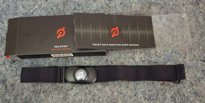 Peloton Heart Rate Monitor Band HRC01 w/ Extra Batteries Bluetooth ANT+
