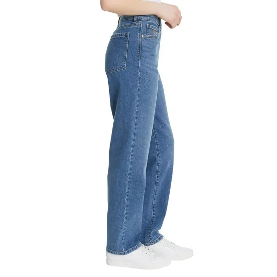 Gloria Vanderbilt Women&rsquo;s Straight Leg Relaxed Fit Cotton 
