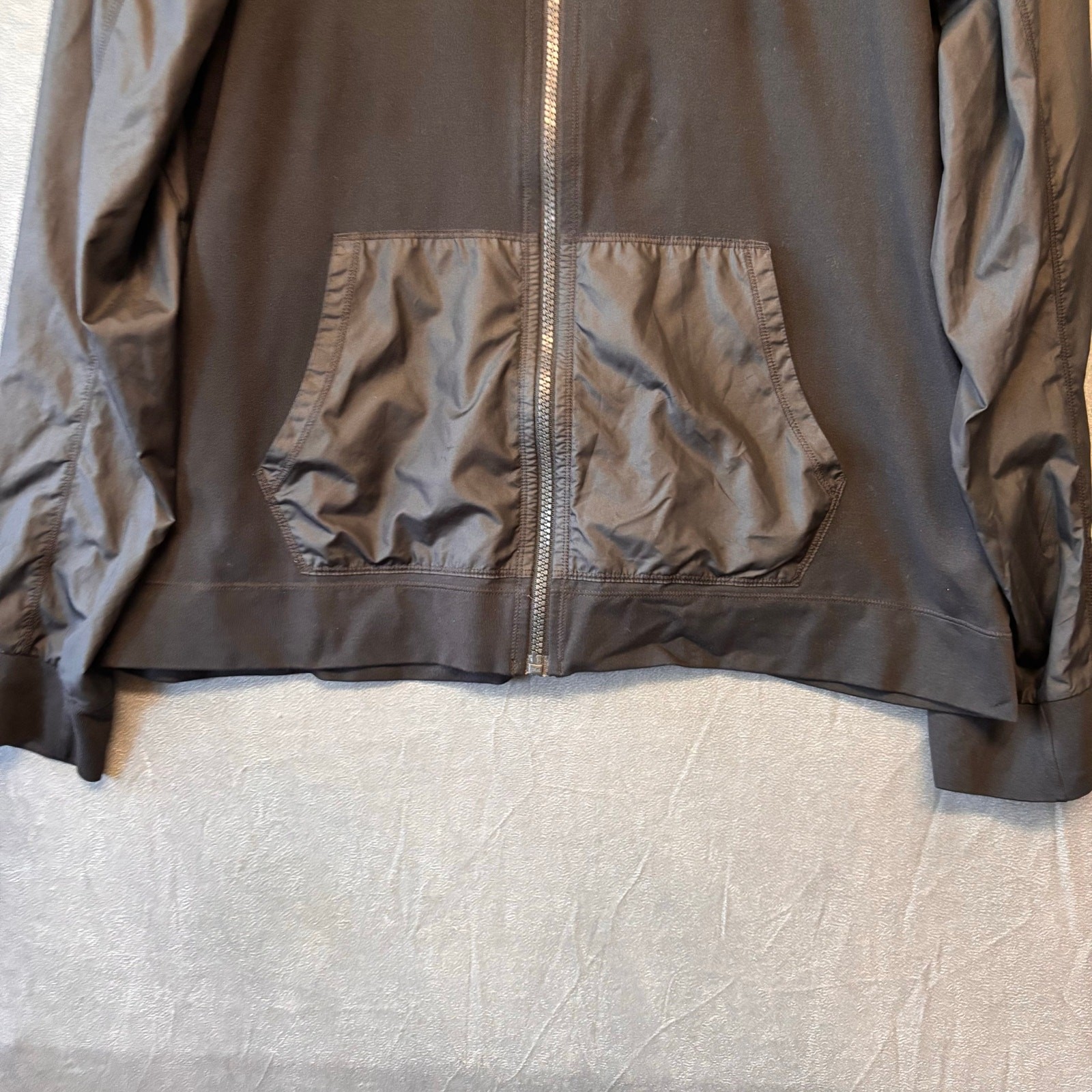 Under Armour Lightweight Packable Jacket Lightwei… - image 7