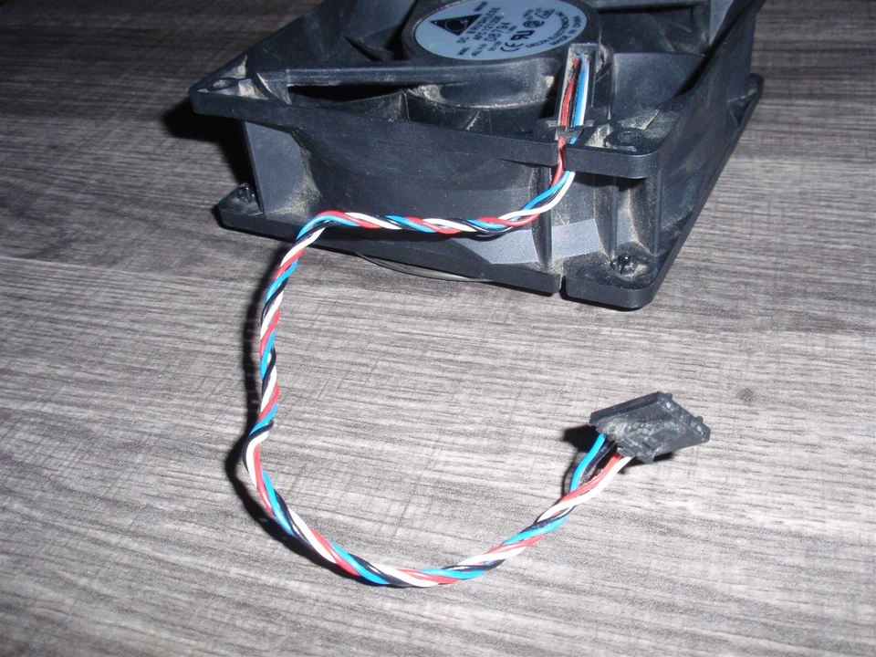 Delta Electronics AFC1212DE Case Fan P/N D8794 Dell 5-pin DC 12-Volt 1.60A 120mm - Image 4 of 4