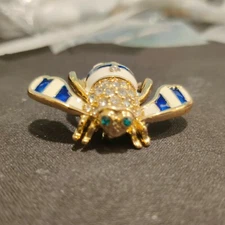 Joan Rivers Signed Anchor Pin Rare