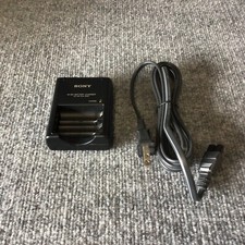 Sony BC-CS2A AA/AAA NI-MH Battery Charger Used