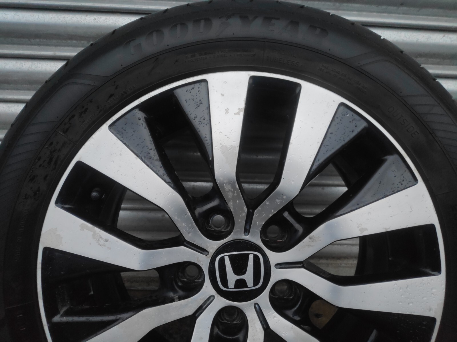 HONDA CIVIC MK9 1 x SINGLE GENUINE ALLOY WHEEL + TYRE 205 55 16 INCH