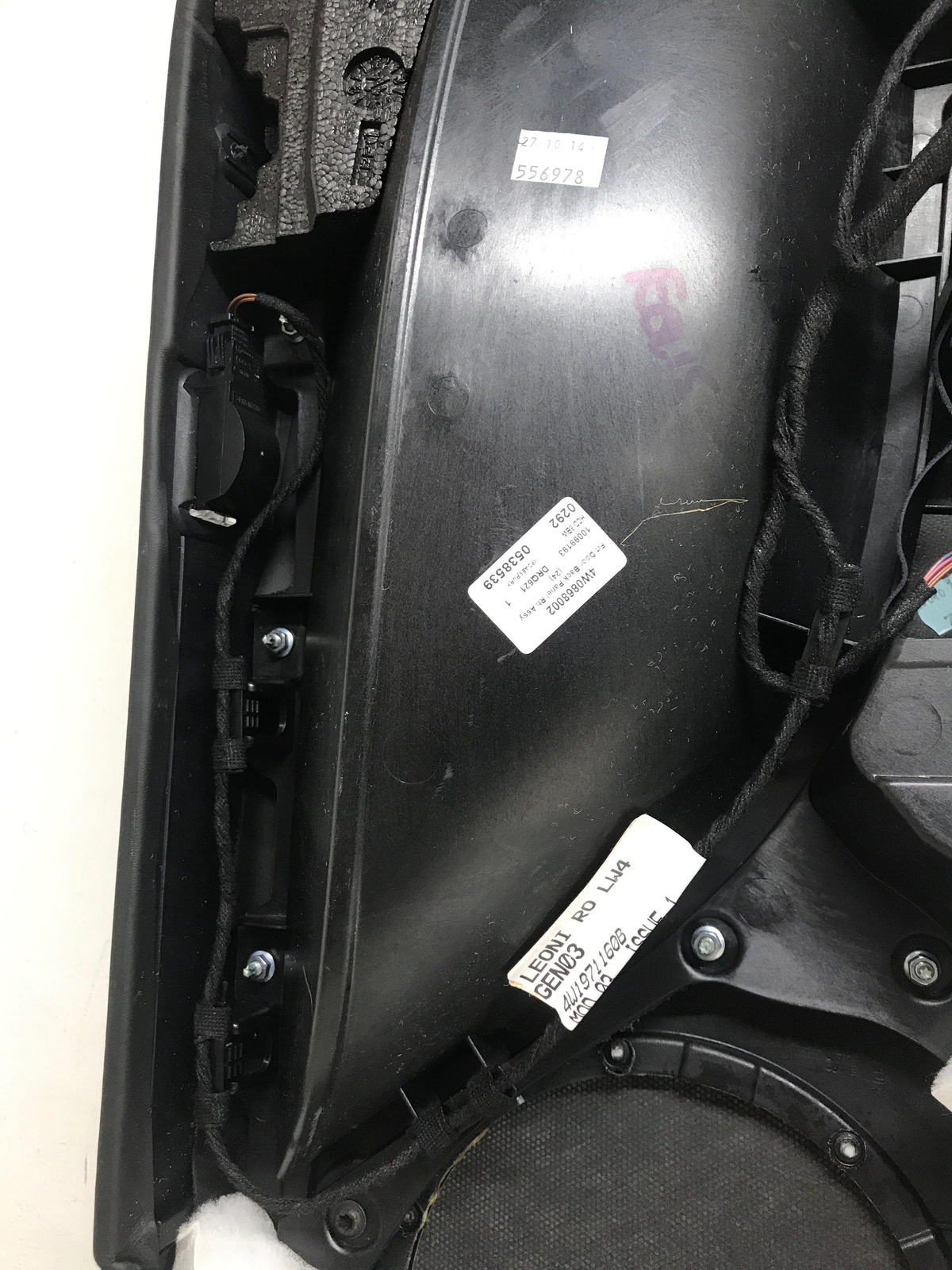 2013 - 2019 BENTLEY FLYING SPUR FRONT RIGHT PASSENGER INNER DOOR TRIM PANEL OEM