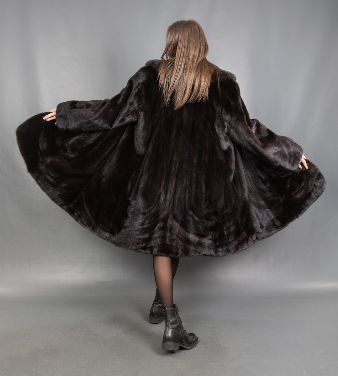 15036 NEW GLAMOROUS REAL SAGA SUPERB MINK COAT FUR SWINGER