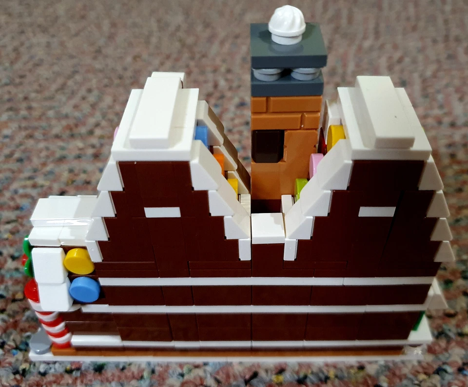 LEGO 40337 Mini Gingerbread House, Foto 2 von 2