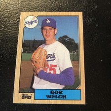 1987 TOPPS BASEBALL BOB WELCH & Rookie Dennis Powell