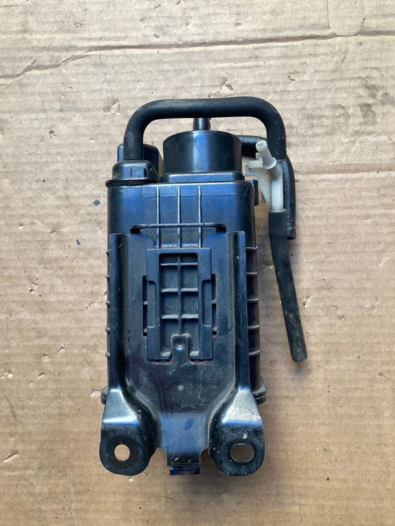 Lexus RX 300 2005 Active carbon filter fuel vapor canister 7770448040