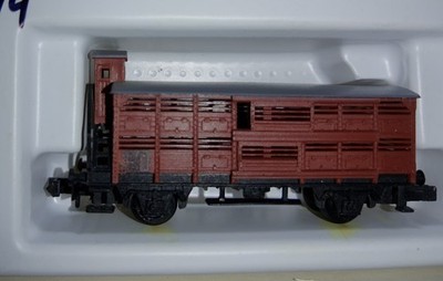 Arnold  rapido 0428  Verschlagwagen m. Brh.; braun der DR  in OVP; Spur N