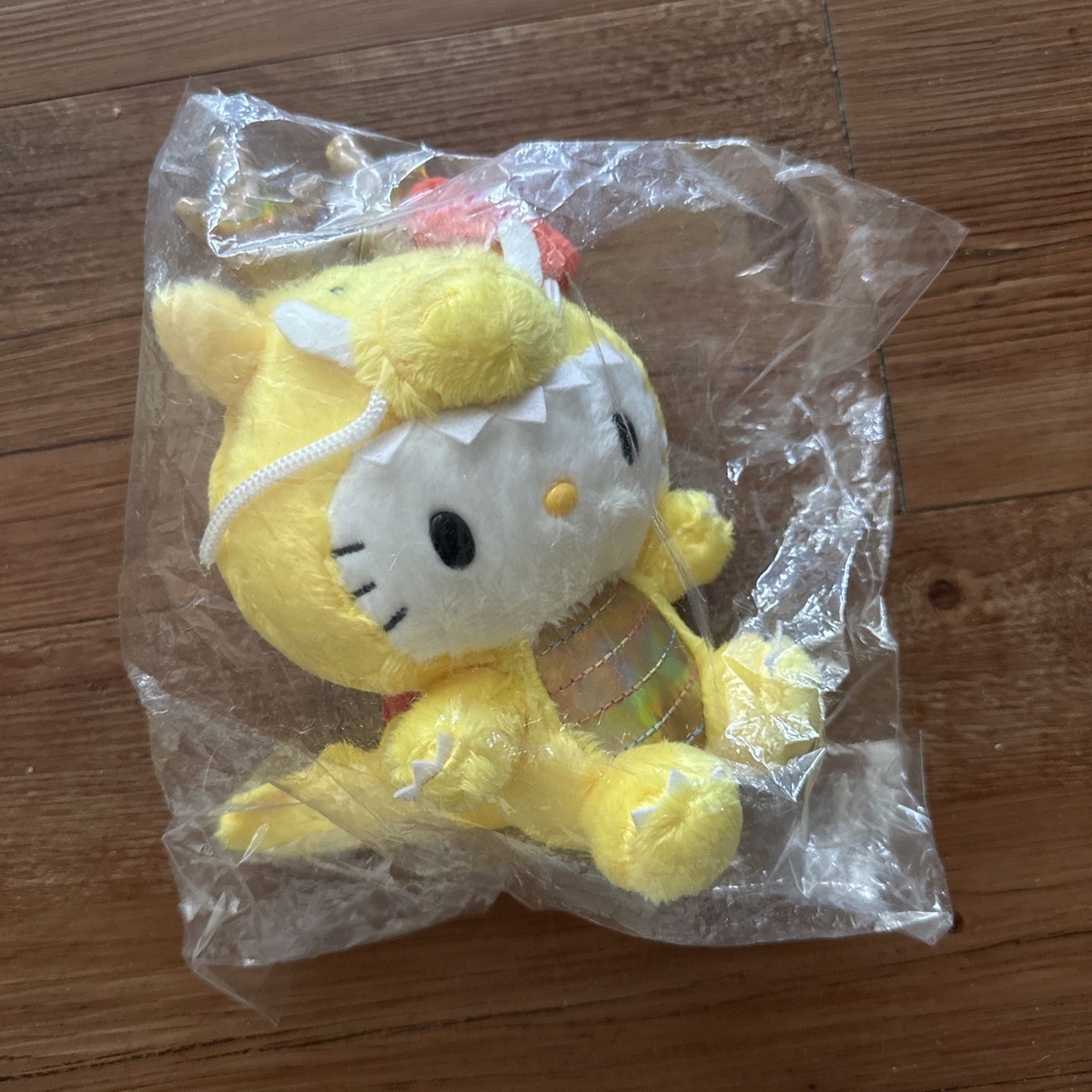 Rare Sanrio Hello Kitty Yellow Dragon Chinese Lunar New Year