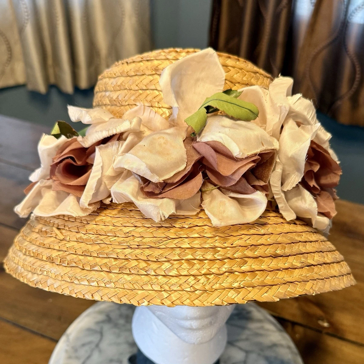 Vintage 1950s originals by Lee Bury of Dallas  flower mesh and velvet hat pink 1950s/1960s Pink Magenta Straw Faux Floral The Fair Fort  main image 4