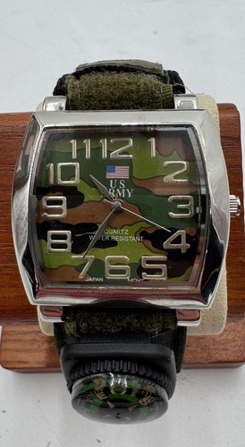 US Army Camouflage Quartz Watch Compass Nylon Strap Water Resistant Japan