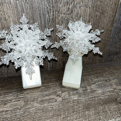 Bath & Body Works Wallflower Plug In Lot Of  2 Frosted Snowflake Design