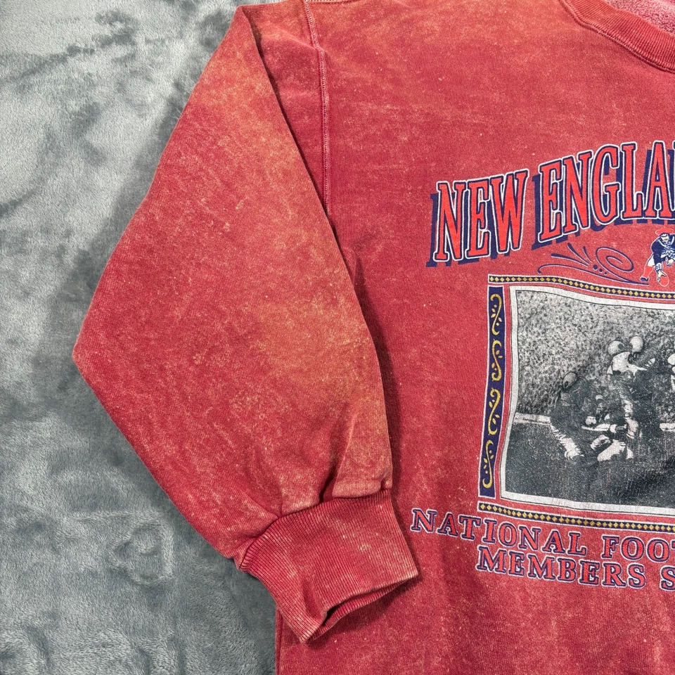 Vintage 1971 New England Patriots Sweatshirt Mens Large Red Football NFL Graphic - Image 4 of 4