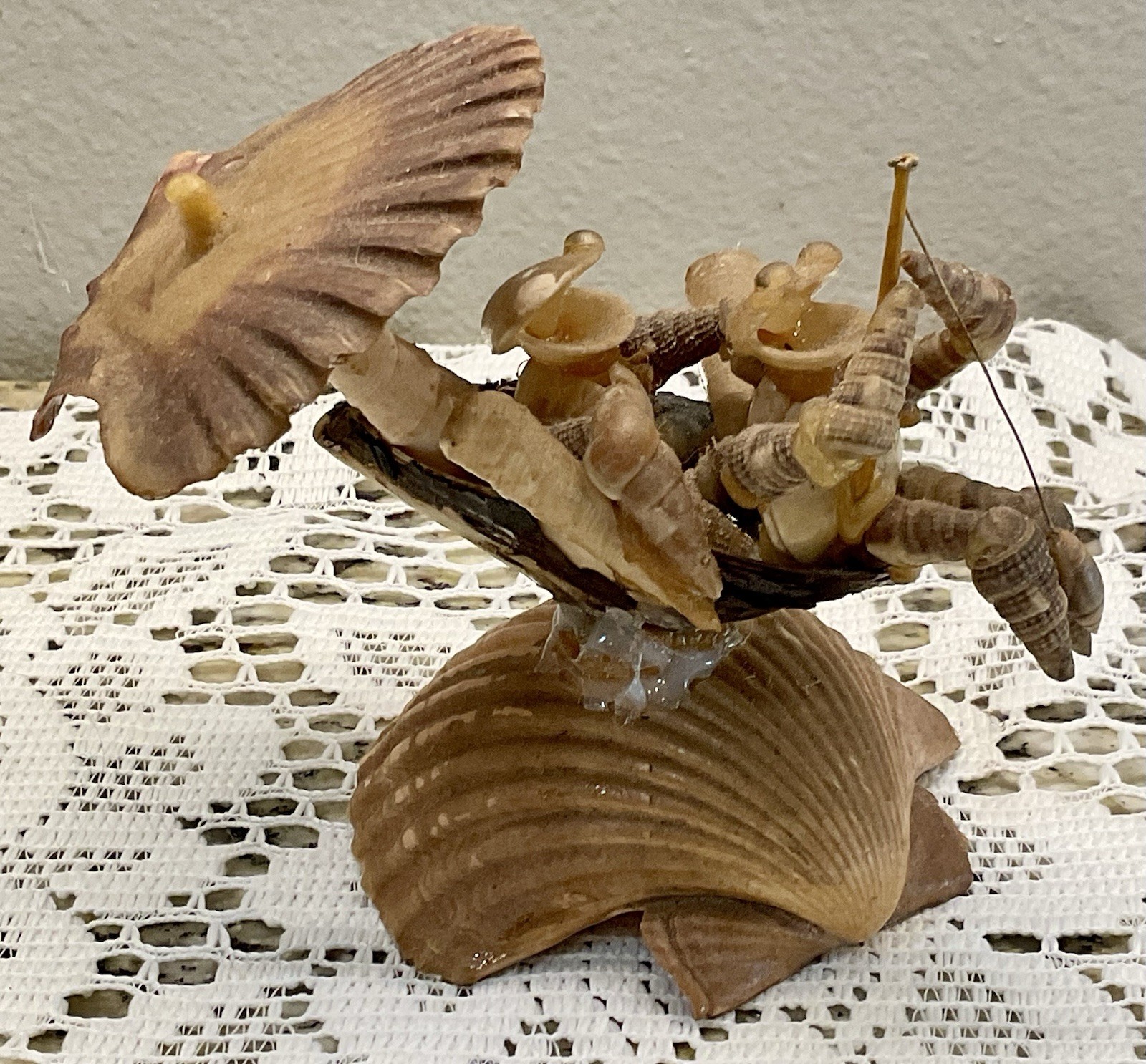 Vintage Hand-Made Sea Shell Fishing frogs In Boat.  Very Old