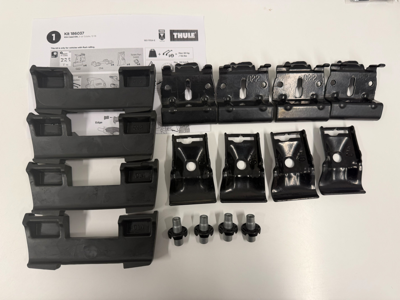 Thule Fitting Kit 6037 used no box fits KIA Ceed SW, 5-dr Estate, 12-18