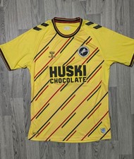 Millwall 2022-23 Away Adults Football Shirt Yellow Hummel Size Large