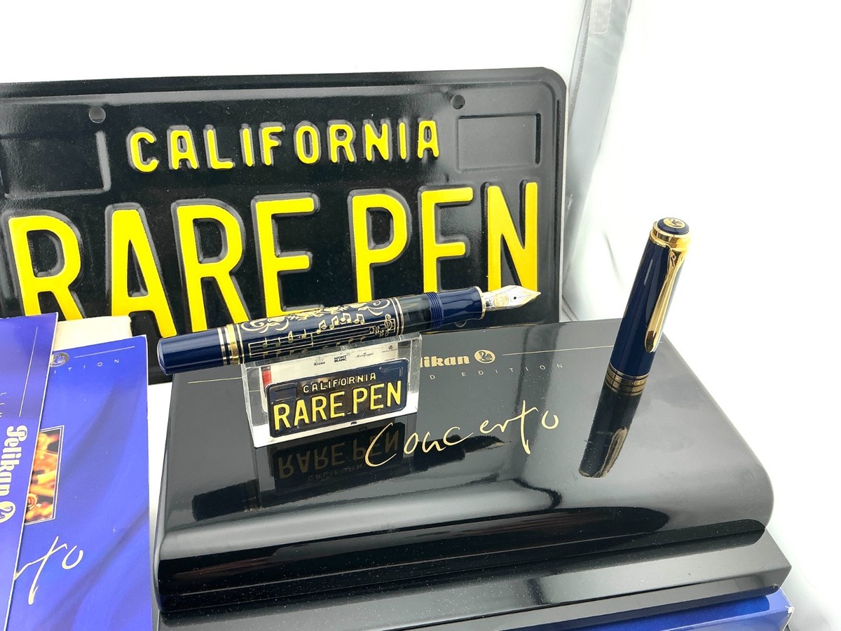 PELIKAN M800 CONCERTO Fountain pen Blue/Vermeil LE 4000 18K OM nib 