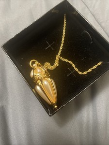 Authentic JOAN RIVERS CHATELAINE POISON LOCKET CASKET BOTTLE NECKLACE GOLD PLATED PEARL SI