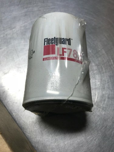 Made In USA OEM Fleetguard LF3536 Oil Filter For Bobcat Cummins Komatsu - Foto 6