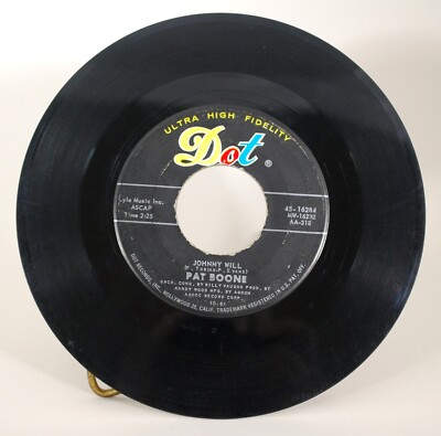 Pat Boone - Johnny Will / Just Let Me Dream 7'' 45 RPM Vinyl Dot Record 45-16284