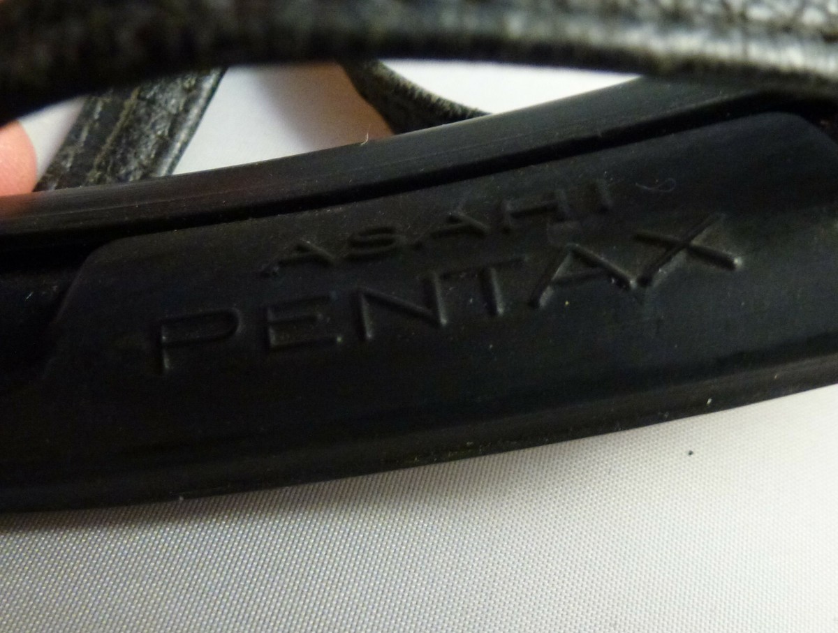 Étui en cuir pour Reflex Pentax Asahi – La Factory Argentique