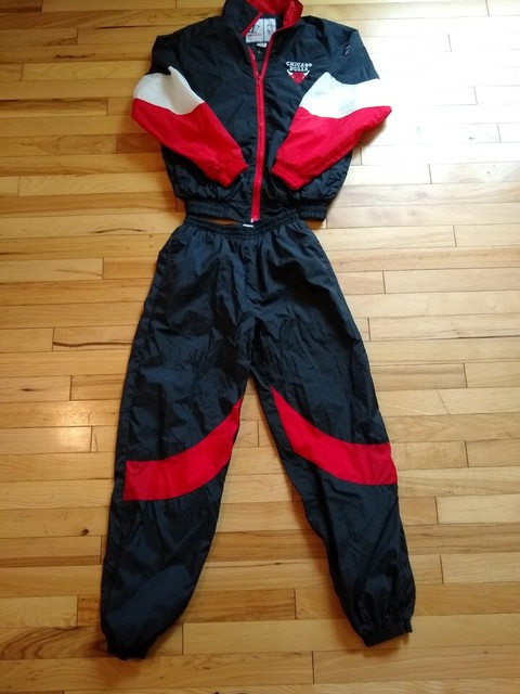 chicago bulls tracksuit